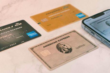 An image of American Express credit cards.