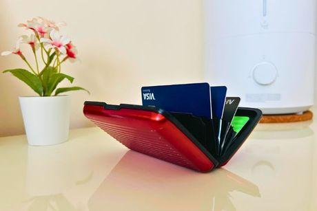 A picture of RFID aluminium credit card holders.